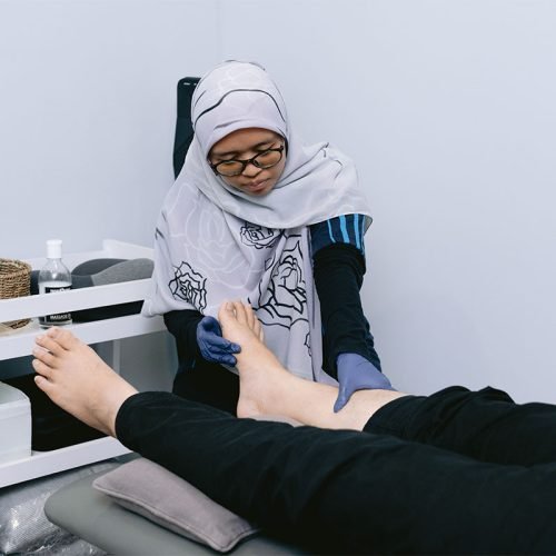 chiro physio near me setia alam slip disc_0013_JPEGDSC02486
